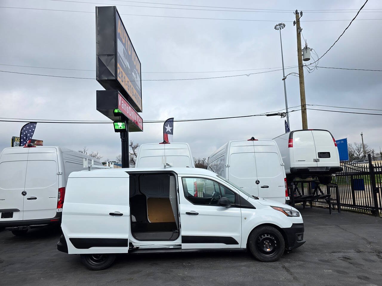 Used 2022 Ford Transit Connect XL FWD image 5