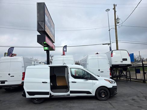 Used 2022 Ford Transit Connect XL FWD image 5
