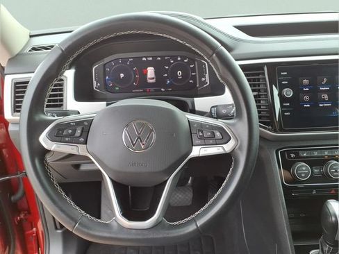 Used 2023 Volkswagen Atlas SE AWD/4WD image 15