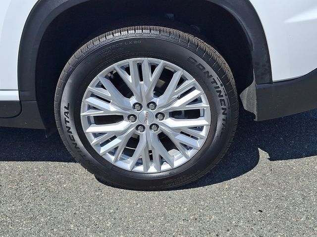 Used 2026 GMC Acadia Elevation w/ Elevation Premium Package FWD image 8