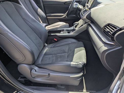 Used 2025 Mitsubishi Eclipse Cross SE AWD/4WD image 28