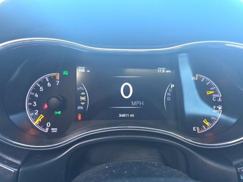 Used 2021 Jeep Grand Cherokee Trailhawk w/ Premium Lighting Group image 9