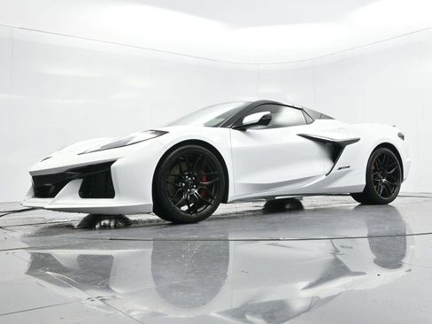 Used 2025 Chevrolet Corvette Z06 w/ Battery Protection Package image 54