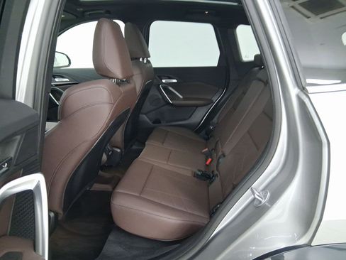 Used 2025 BMW X1 xDrive28i image 12