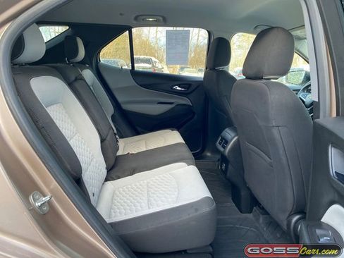 Used 2019 Chevrolet Equinox LS w/ LS Convenience Package image 7