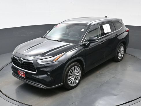 Used 2022 Toyota Highlander Platinum AWD/4WD image 39
