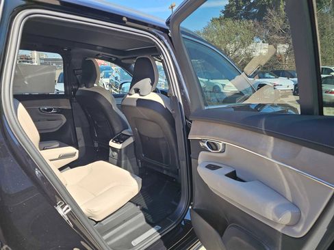 New 2026 Volvo XC90 T8 Plus w/ Protection Package AWD/4WD image 12