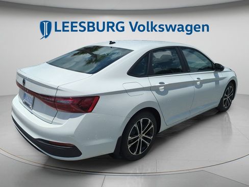 New 2026 Volkswagen Jetta Sport FWD image 6