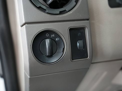 Used 2008 Ford F250 XL image 27