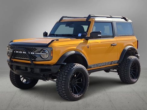 Used 2021 Ford Bronco Badlands image 4