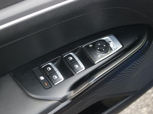 Used 2022 Kia K5 GT-Line FWD image 12