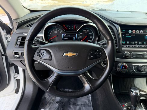 Used 2020 Chevrolet Impala LT w/ LT Convenience Package image 16