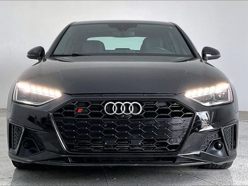 Used 2023 Audi A4 2.0T Premium Plus AWD/4WD image 3
