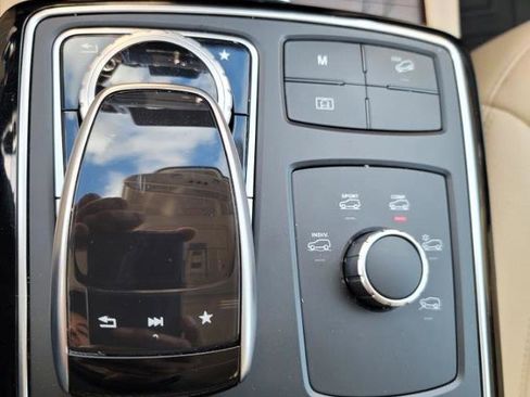 Used 2018 Mercedes-Benz GLE 350 4MATIC image 23