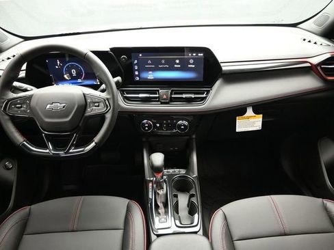 New 2026 Chevrolet TrailBlazer RS w/ Convenience Package AWD/4WD image 23