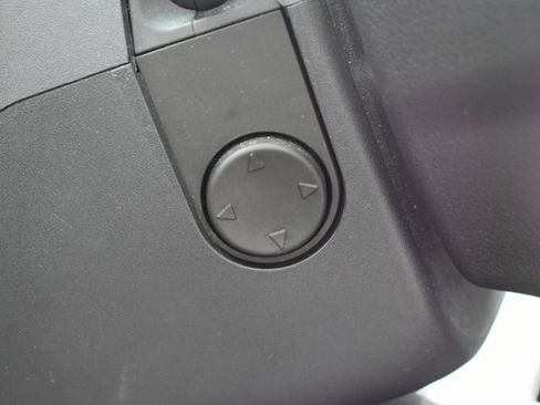 Used 2023 Ford F150 Lariat w/ Equipment Group 502A High image 19