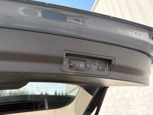 Used 2025 Ford Explorer Active image 26