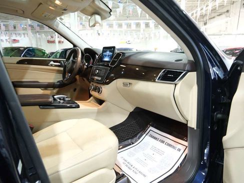 Used 2019 Mercedes-Benz GLE 400 4MATIC w/ Premium 1 Package image 34