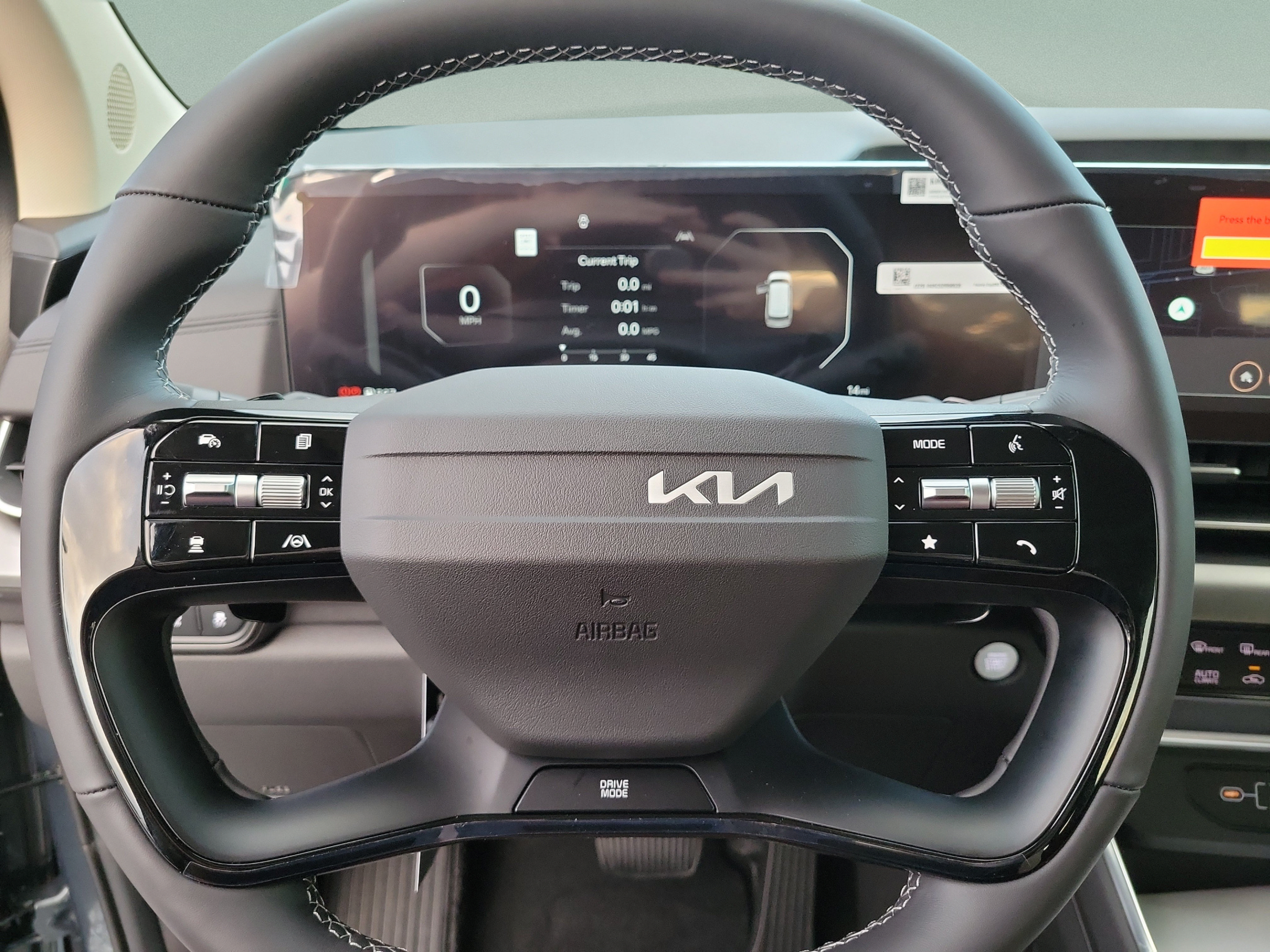 New 2027 Kia Carnival SX w/ Dark Edition Package FWD image 20