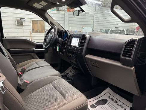 Used 2019 Ford F150 XLT image 25