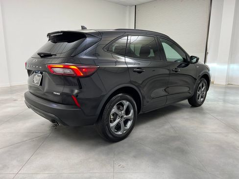 Used 2025 Ford Escape ST-Line AWD/4WD image 7