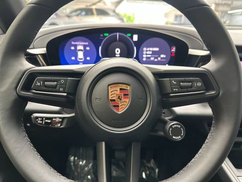 New 2026 Porsche Macan Electric RWD image 26