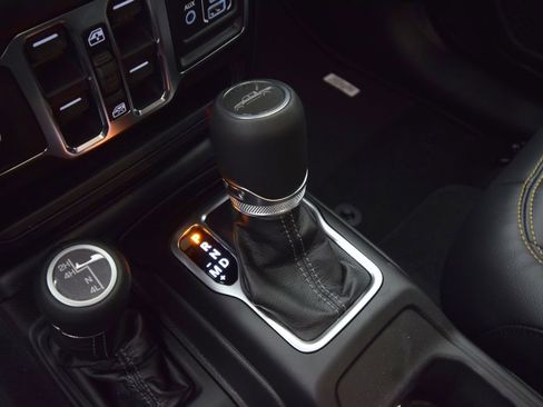 New 2026 Jeep Gladiator Sport image 24