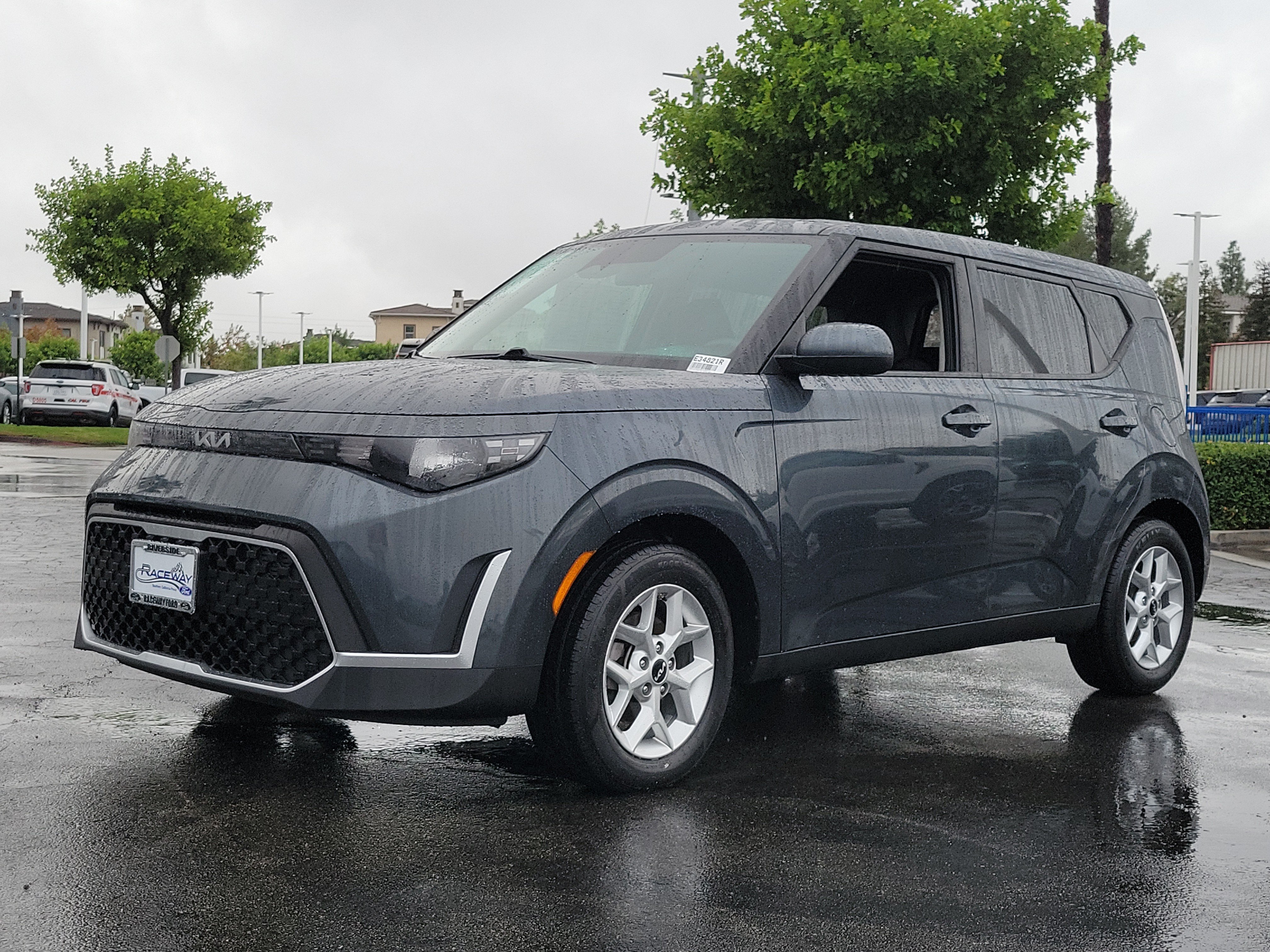Used 2024 Kia Soul LX w/ LX Technology Package FWD image 16