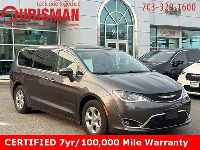 Certified 2020 Chrysler Pacifica Touring w/ Cold Weather Group