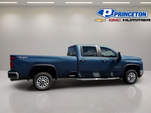 Certified 2024 Chevrolet Silverado 2500 LT AWD/4WD image 9