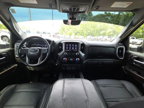 Used 2023 GMC Sierra 2500 Denali w/ Technology Package AWD/4WD image 33