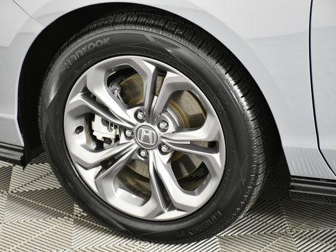 Certified 2023 Honda Accord EX-L image 51