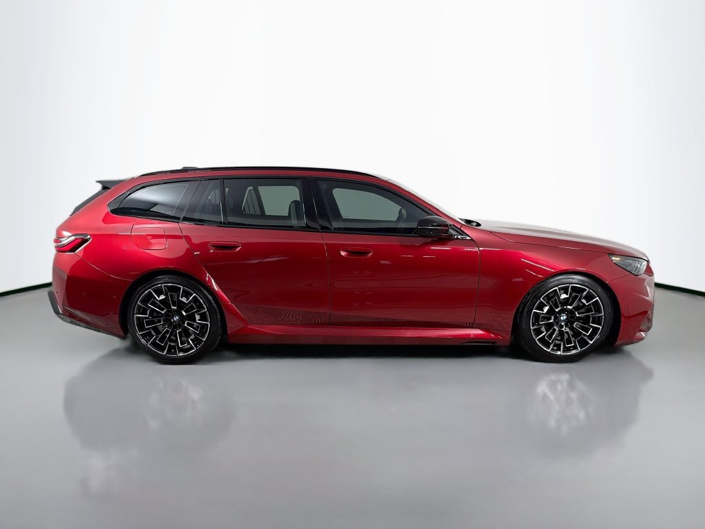 Used 2025 BMW M5 Touring AWD/4WD image 4