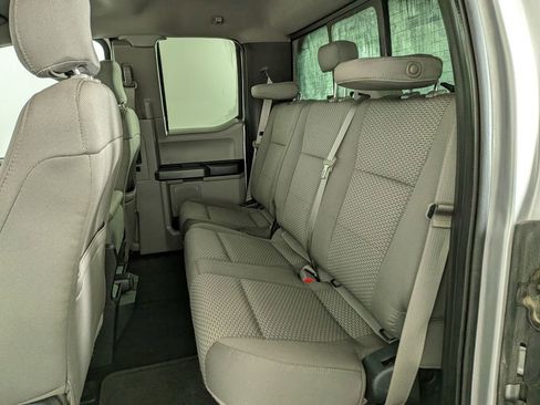 Used 2015 Ford F150 XLT w/ Equipment Group 302A Luxury image 32