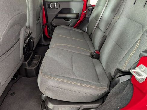 Used 2025 Jeep Wrangler Unlimited Sahara w/ Safety Group image 25