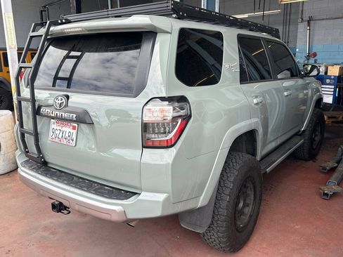 Used 2023 Toyota 4Runner TRD Off-Road AWD/4WD image 4