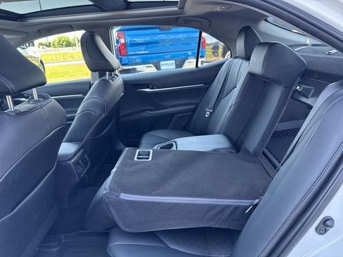 Used 2020 Toyota Camry XSE AWD/4WD image 15