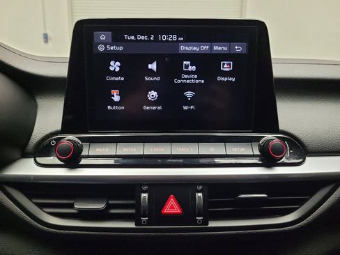 Used 2023 Kia Forte LXS w/ LXS Technology Package image 25