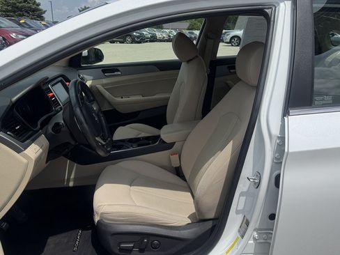 Used 2018 Hyundai Sonata SEL FWD image 16