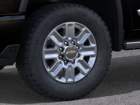 New 2026 Chevrolet Silverado 2500 High Country w/ High Country Premium Package AWD/4WD image 9