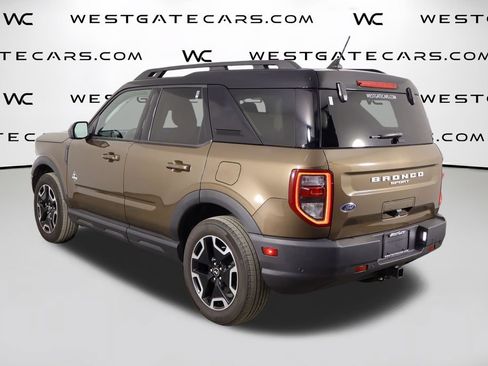 Used 2022 Ford Bronco Sport Outer Banks w/ Tech Package AWD/4WD image 42