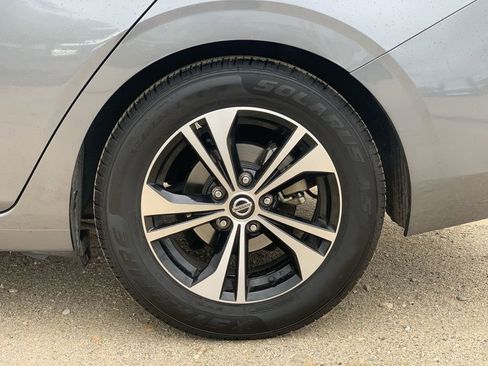 Used 2022 Nissan Sentra SV image 31