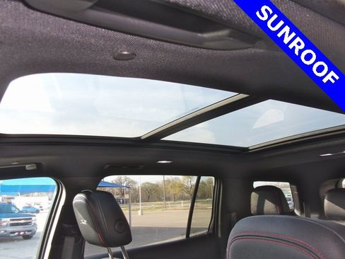 Used 2024 Chevrolet Traverse RS w/ LPO, Floor Liner Package image 3