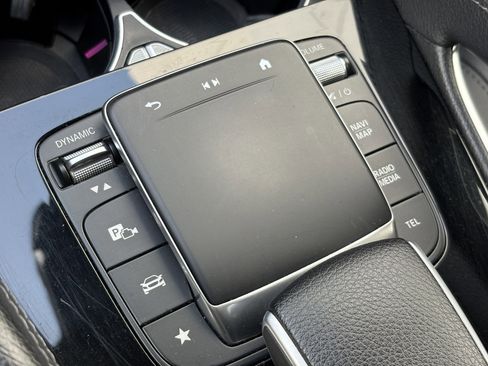 Used 2024 Mercedes-Benz GLE 350 4MATIC image 28