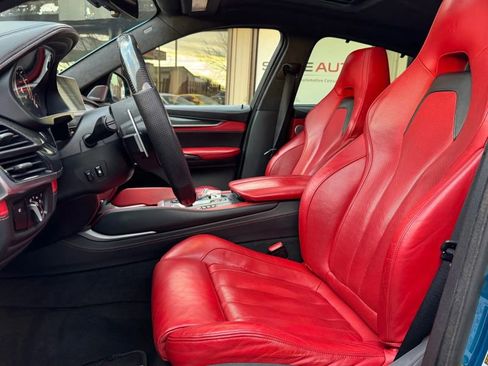 Used 2015 BMW X6 M image 12