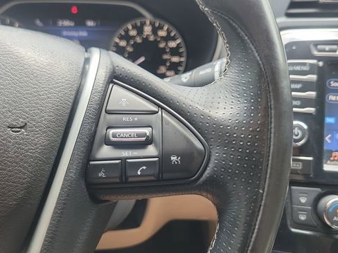 Used 2017 Nissan Maxima Platinum FWD image 22