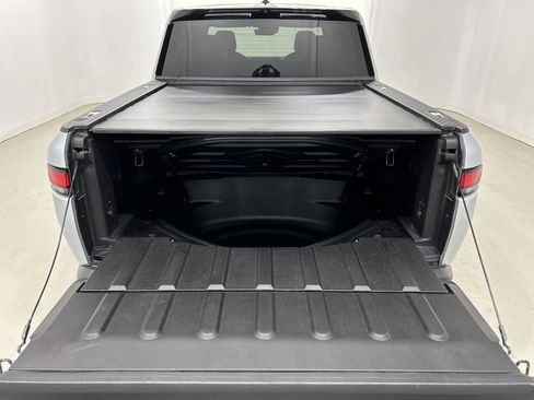 Used 2022 Rivian R1T Adventure image 15