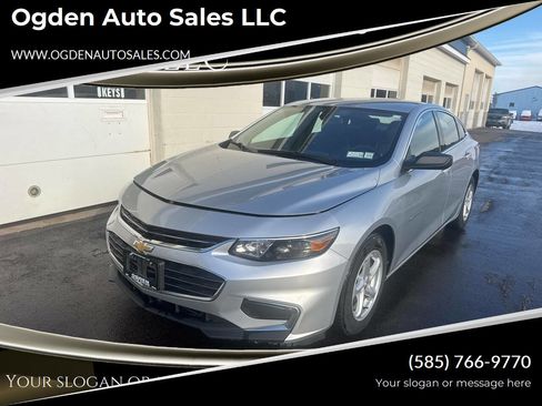 Used 2018 Chevrolet Malibu LS FWD image 1
