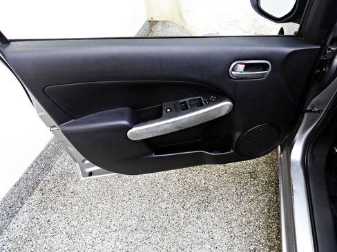 Used 2013 MAZDA MAZDA2 Sport FWD image 7