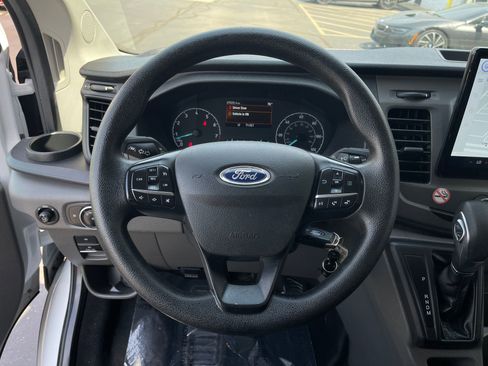 Used 2022 Ford Transit 350 XLT RWD image 20